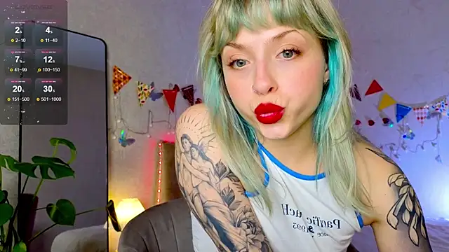 lavenderluxe online show from October 15, 1:00 pm