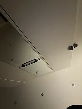 sameQ8 online show from January 5, 2:19 pm