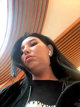 Tisha Busty online show from October 28, 10:52 am