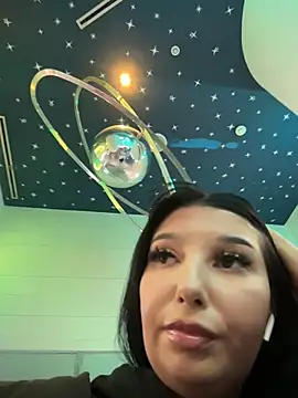 Tisha Busty online show from March 6, 2:02 pm