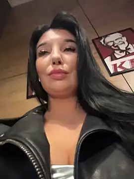 Snapshot of Tisha_Busty chatting on May 4, 12:34 pm Tisha Busty online show from May 4, 12:34 pm