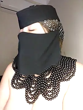 Snapshot of -Arab_milf- chatting on January 11, 2:04 pm -Arab milf- online show from January 11, 2:04 pm