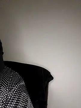 Snapshot of -Arab_milf- chatting on February 26, 11:30 am -Arab milf- online show from February 26, 11:30 am