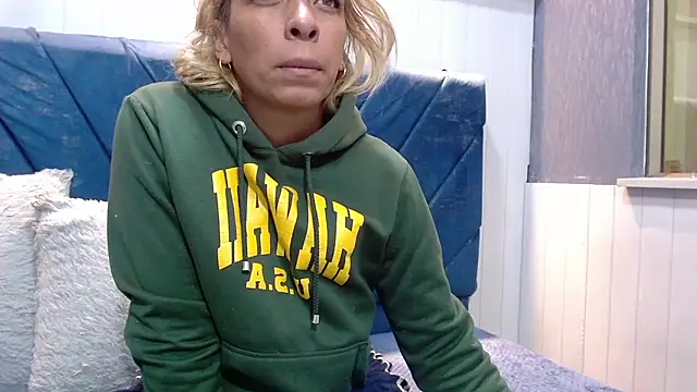 NathaliaSmith3x online show from October 13, 3:17 am