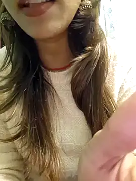 Snapshot of MIss-Naina chatting on December 28, 5:25 pm MIss-Naina online show from December 28, 5:25 pm