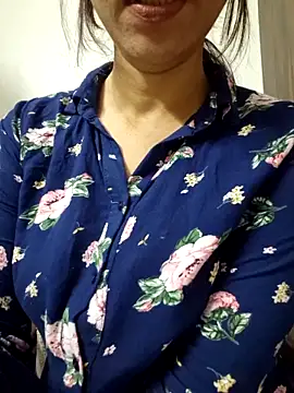 Snapshot of MIss-Naina chatting on February 28, 4:53 pm MIss-Naina online show from February 28, 4:53 pm