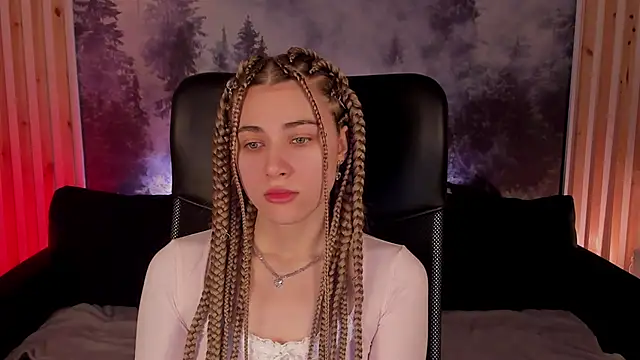 EllieCutes online show from February 12, 6:19 am