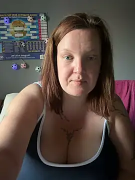 Snapshot of busty-bella1 chatting on July 15, 7:08 pm busty-bella1 online show from July 15, 7:08 pm