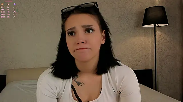 WildaBendell online show from November 21, 11:42 am