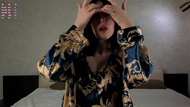 WildaBendell online show from November 25, 11:32 am