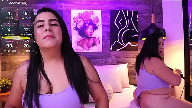 DanyAndAlexa online show from April 25, 1:36 pm