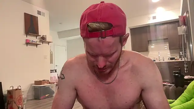 crossfitterguy87 online show from March 10, 11:43 pm