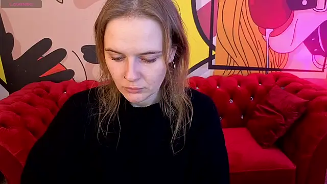 Snapshot of MaribelRiverr_ chatting on December 1, 6:51 am MaribelRiverr online show from December 1, 6:51 am