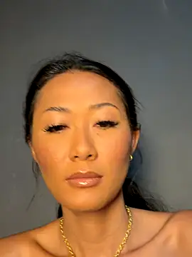 thai-dreamgirl online show from November 17, 11:21 pm