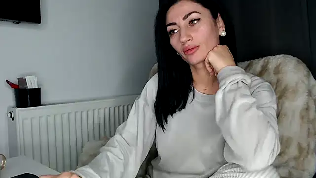 ElizabethAC online show from December 1, 4:28 am