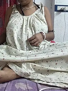 miss-Riy online show from July 9, 4:44 pm