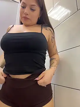 Chloe  Moon online show from June 14, 2:30 pm