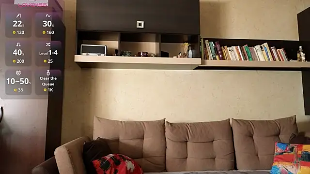 Snapshot of NinaNovalicious chatting on October 23, 8:13 am NinaNovalicious online show from October 23, 8:13 am