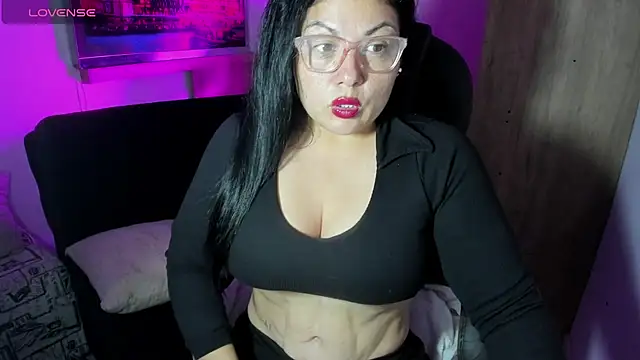 Snapshot of jessicarabbit_1 chatting on May 31, 8:10 pm jessicarabbit 1 online show from May 31, 8:10 pm