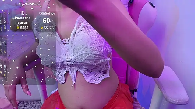 Snapshot of YourKusu chatting on January 30, 4:45 pm YourKusu online show from January 30, 4:45 pm