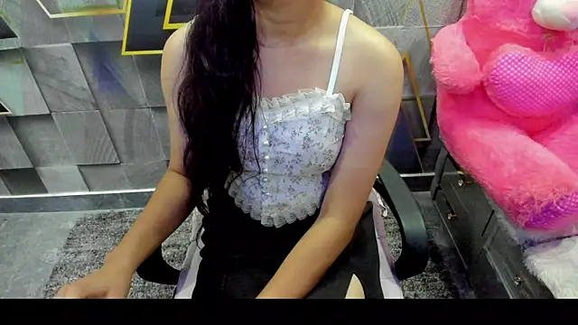 Snapshot of YourKusu chatting on September 9, 8:41 pm YourKusu online show from September 9, 8:41 pm