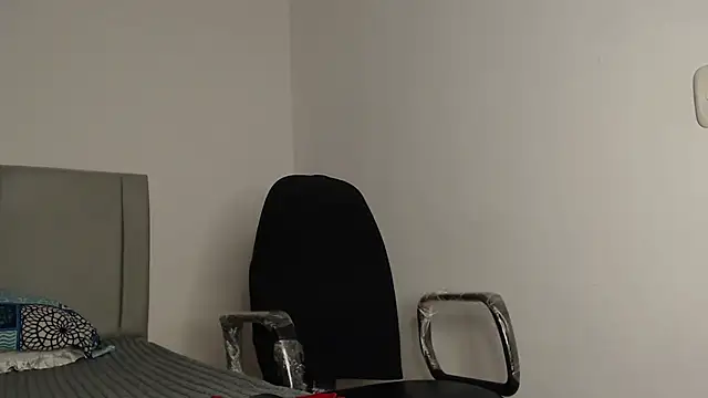 alex-lover online show from March 13, 3:57 am