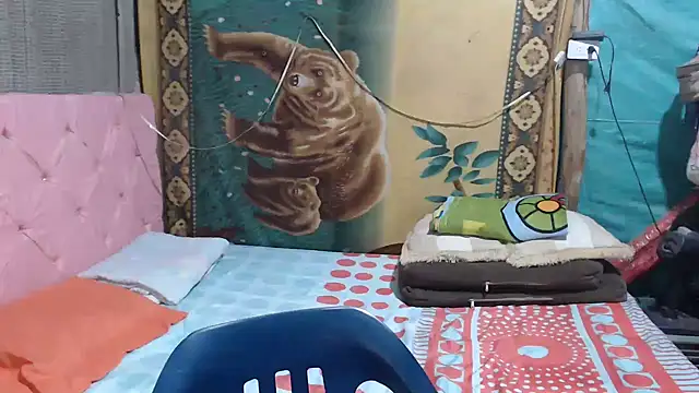 Snapshot of mom_son_dirty chatting on November 28, 10:56 pm mom son dirty online show from November 28, 10:56 pm