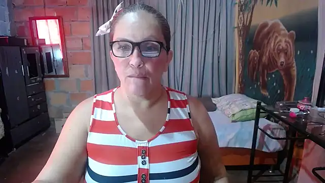 mom son dirty online show from June 5, 2:12 pm