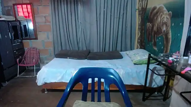 mom son dirty online show from June 12, 1:32 pm