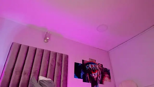 Isabella Flowers online show from July 7, 6:47 am