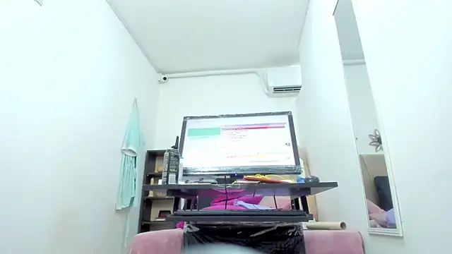 Dalia 20 online show from February 24, 3:33 am