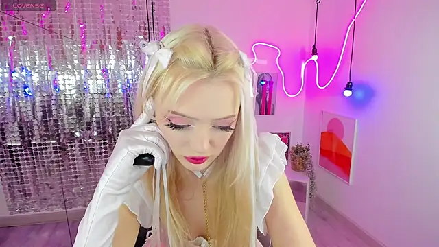 EmilyAir online show from January 25, 5:40 pm