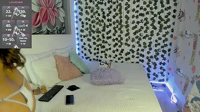 daren paulina online show from February 24, 11:19 pm