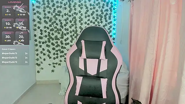 daren paulina online show from March 16, 2:22 pm