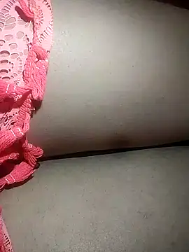 rohitlov150 online show from December 4, 12:08 am