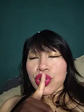 Giviper1 online show from May 25, 2:28 am