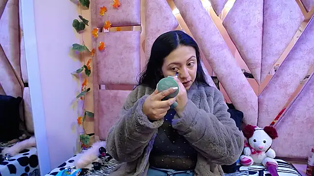 slut anal  online show from February 6, 8:01 pm