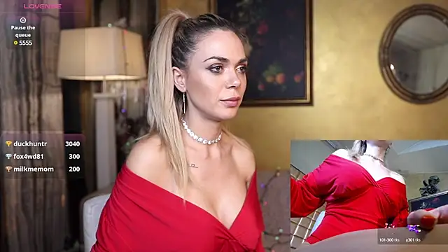 aderaema online show from December 11, 9:09 am