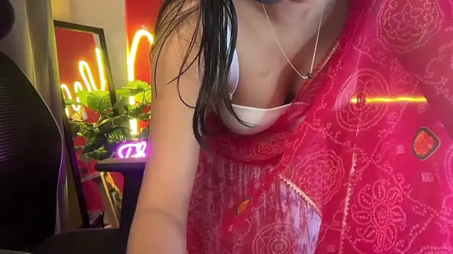 Snapshot of simrann_69 chatting on September 14, 8:13 am simrann 69 online show from September 14, 8:13 am