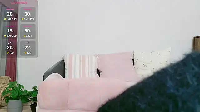 Snapshot of cohaku_329 chatting on January 18, 11:14 am cohaku 329 online show from January 18, 11:14 am