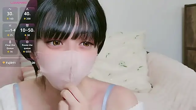 Snapshot of cohaku_329 chatting on February 20, 11:22 am cohaku 329 online show from February 20, 11:22 am