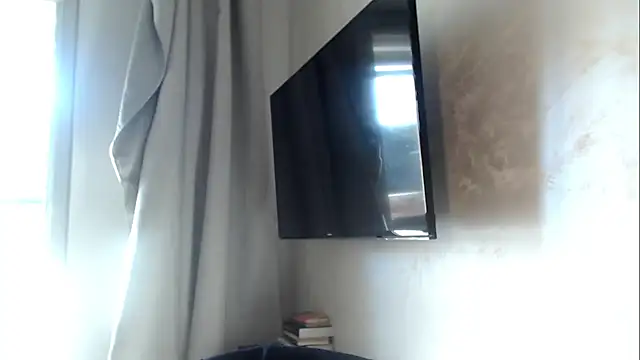 Snapshot of courtneyPerfect chatting on September 22, 6:59 am courtneyPerfect online show from September 22, 6:59 am