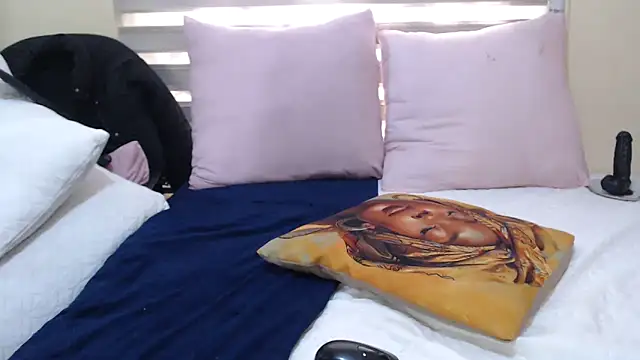 Foxybrownxx1 online show from May 24, 10:53 am