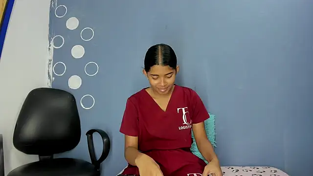 aitanacortes online show from January 13, 12:45 pm