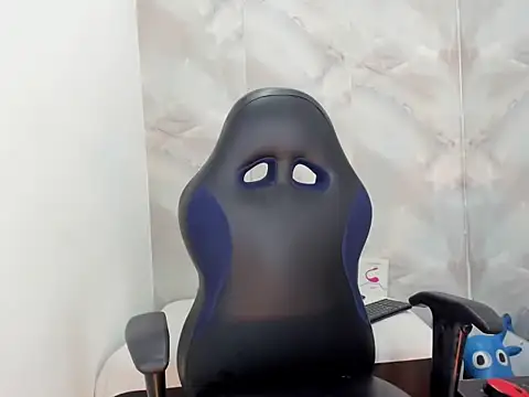 aitanacortes online show from October 9, 1:42 pm