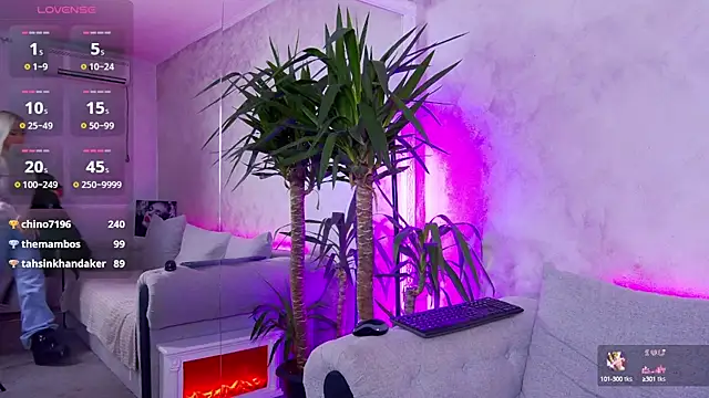 BambiAndAyline online show from December 9, 4:12 am