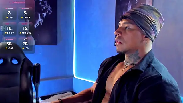 Snapshot of bradley_smith chatting on September 28, 8:36 pm bradley smith online show from September 28, 8:36 pm