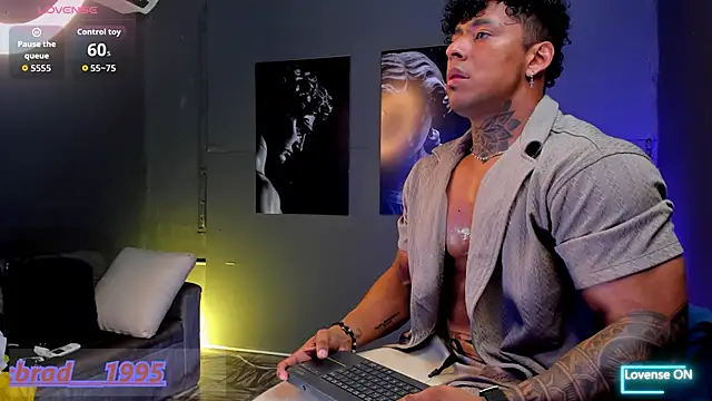 bradley smith online show from March 8, 3:32 am