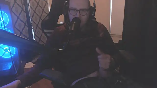 chicostick413 online show from January 11, 8:25 pm