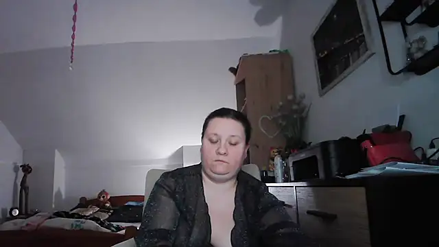 ReifeVenna online show from February 24, 5:44 pm